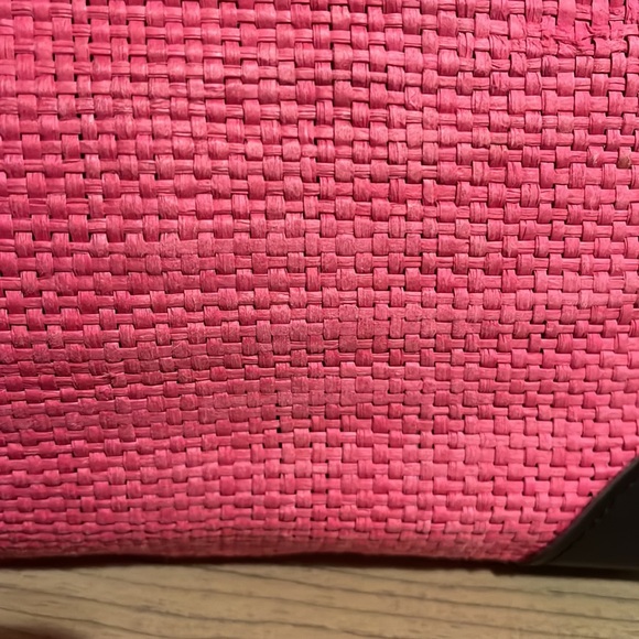 Colourful Weaved Purse/Tote/Carry-All w/Black Faux-leather Straps and Corners - Picture 7 of 9